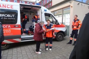 help-ukrainian-doctors-7